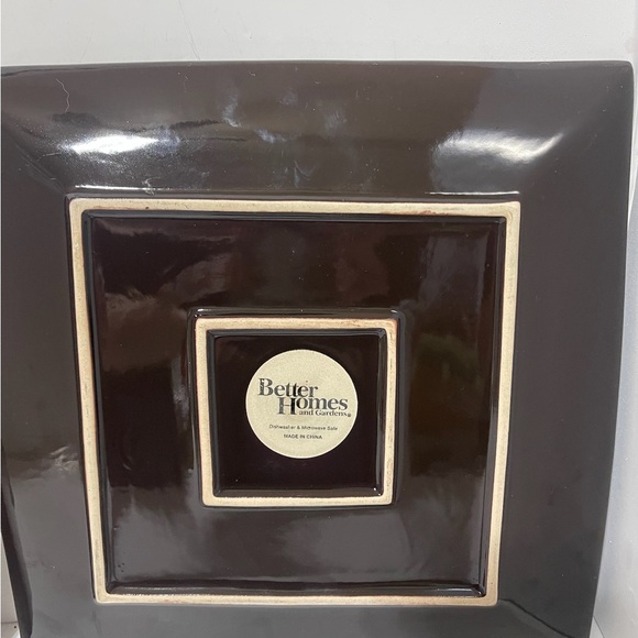 Better Homes And Gardens Elk Design Plates - Brown and Green - Picture 6 of 7